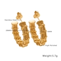 Dettaglio orecchini a cerchio in acciaio inossidabile dorato 28mm stile bamboo - Stile a Forma di Bambù (E142)