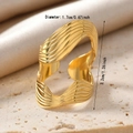 Detailed view of gold wavy ring showing size 1.7cm diameter and 3.2cm height dimensions - Wave Texture Streamline Ring