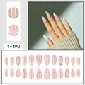 Faux ongles amande rose nude avec pointes French dorées et accents métalliques - Rose Nude Bordure Métal (Y-490)