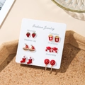 Lot de six paires de boucles d'oreilles colorées avec motifs fraise, frites et crabe - Série Rouge Fraise Crabe Ensemble (E0420-1)