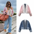 Detail of floral quilted cotton jacket with high collar and vintage patterns for women - XS / Reversible Pink