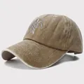 Casquette vintage en coton lavé kaki clair avec broderie de tortue détaillée - Réglable / Kaki (Tortue)