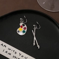 Orecchini asimmetrici artistici a pennello e tavolozza in argento con smalto colorato - Clip per orecchio argentato / Argento
