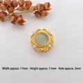Makroaufnahme einer 11mm Goldperle mit Katzenauge für DIY-Schmuckherstellung - Stil 3