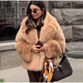 Manteau en fausse fourrure marron chameau avec col à revers et texture peluche - Chameau