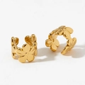 Eleganter vergoldeter Ohrenclip mit hohlem Blumenmuster aus 316L Edelstahl - Goldfarbener hohler Blumenstil (KG029)