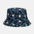 Dettaglio cappello alla pescatora stile street con tentacoli blu e motivi di teschi - M (56-58cm) / Polpo Teschio