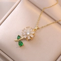 Draaibare bloemen hanger ketting van goud roestvrij staal met groene bladeren en wit goud - Smaragd roterende zonnebloem ketting