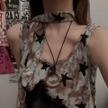 Close-up of retro wooden ring necklace with hemp rope wrap on a street style model - Circle Hemp Rope Necklace X4351A