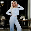 Lichtblauwe dames pyjamaset met geribbelde textuur, lange mouwen en bijpassende broek - S / Lichtblauw