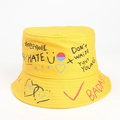 Cappello a secchiello in cotone giallo con stampa graffiti e design street fashion - M (56-58cm) / Giallo