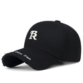 Casquette de baseball noire en coton avec broderie R blanche et bordure d'effet usé tendance - Réglable / Noir avec broderie blanche