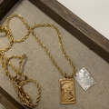 Vintage gold twist chain necklace with Queen Elizabeth coin and white shell pendant - Queen Coin Mother of Pearl (20221206SKXL-10)