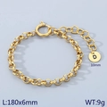 Bracciale a catena Rolo in oro con ciondolo rotondo da 10mm inciso con la lettera D - Oro - Lettera D (KB186367-Z)