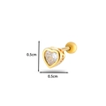 Gouden hart oorknopje met heldere zirkonia en afmetingsmarkeringen van 0,5 cm groot - Stijl 2 Hart Zirconia / Goudgeel