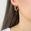 Minimalist French style C-shaped chunky hoop earrings in polished gold finish - Gold