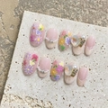 Uñas postizas artesanales degradado rosa con diseños florales y detalles de perlas - Extra Pequeño (XS) / 1816 Corto Redondo