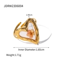 Detail view of heart ring with red dried flower insert and hammered gold texture - Red Dried Flower Heart Style (JDRW2306004)
