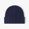 Gorro de punto azul marino con textura fina y dobladillo con diseño de trenzas - Azul marino