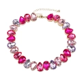 Collana minimalista con pietre a goccia rosa e viola incastonate in una base dorata - Rosa Multi