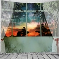 Detalle de la textura del tapiz decorativo con escena artística de puesta de sol en bosque - 150x130cm / Bosque al Atardecer