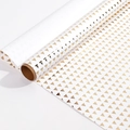 Weiße Geschenkpapierrolle mit Goldfolien Dreiecksmuster für edle Geschenkverpackung - Goldenes Dreieck