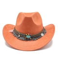 Détail d'un chapeau de cowboy en daim orange avec ruban ethnique à perles et turquoise - M (56-59cm) / Orange Suède