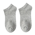 Classic light grey low-cut ankle socks made of breathable cotton for sports and daily wear - Quarter / Gray