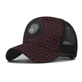 Cappellino da baseball sfumato nero e rosso con motivo a monogramma e rete traspirante - M (56-58cm) / Quadri Amaranto