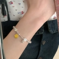S925 silver beaded bracelet featuring a yellow smiley face and white daisy flower charm - Smiley Daisy Style (SL1388)