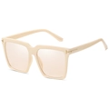 Occhiali da sole squadrati beige con cerniere a T dorate e lenti sfumate - Montatura Beige