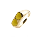 Verstellbarer goldener Herzring mit gelber Emaille für Damen auf weißem Hintergrund - Gelb / Einstellbar Offen