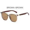 Gafas de sol cuadradas marrón vintage con patillas de madera y lentes de moda - Montura Té Transparente Lentes Té