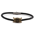 Bracciale da donna in pelle nera con ciondolo a corona dorata e chiusura magnetica - Nero Classico