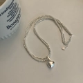 Collana a doppio strato in argento e perle con ciondolo a cuore e stile francese raffinato - Argento-Bianco