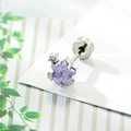 Orecchino a stella in acciaio con zircone viola e finitura argento su cartoncino bianco - Viola