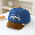 Bordado detallado en gorra de béisbol para bebé en mezclilla azul con visera marrón fina - 48cm (5-18 meses) / Marrón