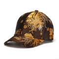 Détail macro de broderies florales dorées sur une casquette de baseball en coton - Taille Unique (56-60cm) / Brun Avec Fleurs Dorées (Style B)