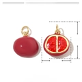 Macro detail of a 16mm red enamel pomegranate pendant with size and weight parameters - Pomegranate Style (VH553)
