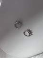 Aros minimalistas de plata de ley S925 con un diseño de tornillo de cuerda retorcida - Plata 925 / Plateado