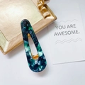 Barrette à cheveux élégante en acétate vert émeraude marbré avec ressort doré - Larme-Marbre Vert Foncé