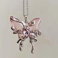 Collar con colgante de mariposa de resina rosa y metal plateado estilo lava fluida - Estilo Mariposa Lava Rosa (N-754)