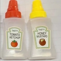 Mini plastic squeeze bottles for tomato ketchup and honey mustard seasoning - Square Bottles (Ketchup & Honey)