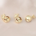 Détail de pendentifs pommes en cuivre plaqué or 18K avec incrustations de zircons rouges - Or (Pomme)