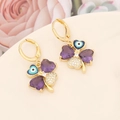 Détail de boucles d'oreilles trèfle plaqué or 18K avec gemmes mauves et œil bleu - 6# Boucles d'Oreilles Trèfle Violet