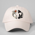 Verstellbare beige Baseballkappe mit gestickten Yin-Yang-Koi-Fischen im japanischen Stil - Beige / Einheitsgröße