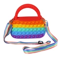 Borsa a tracolla Pop It arcobaleno a forma di cuore con cinturino regolabile - Arcobaleno Con Tracolla