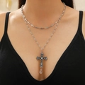 Collier gothique argenté à plusieurs rangs avec pendentif croix et perles de cristal - Style Superposé Larme (G-243)