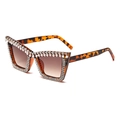 Tortoiseshell cat-eye sunglasses with gradient brown lenses and rhinestone pearl trim - Leopard Frame/Gradient Tea Lens