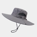 Dettaglio cappello da sole outdoor con rete traspirante nera e cordino antivento - Taglia unica / grigio scuro
